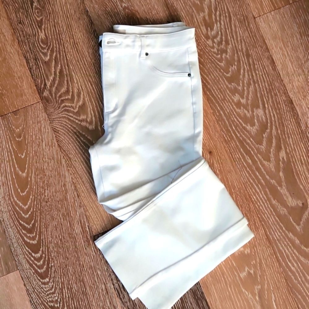 Clearance - White Skinny Fit Pants